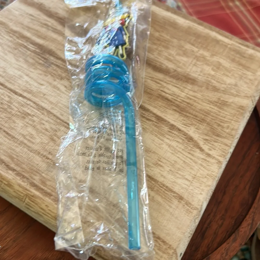 Madeline & Friends Twist & Twirl Straw 1999 New Sealed Rare HTF Blue Reusable - Picture 3 of 8